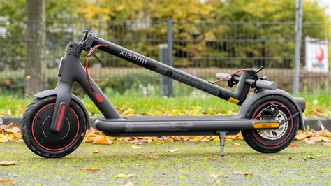 Электросамокат Xiaomi Electric Scooter 4 Pro