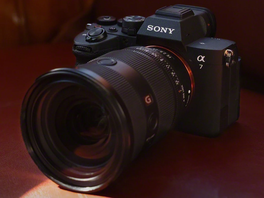 Камера Sony Alpha 7 V