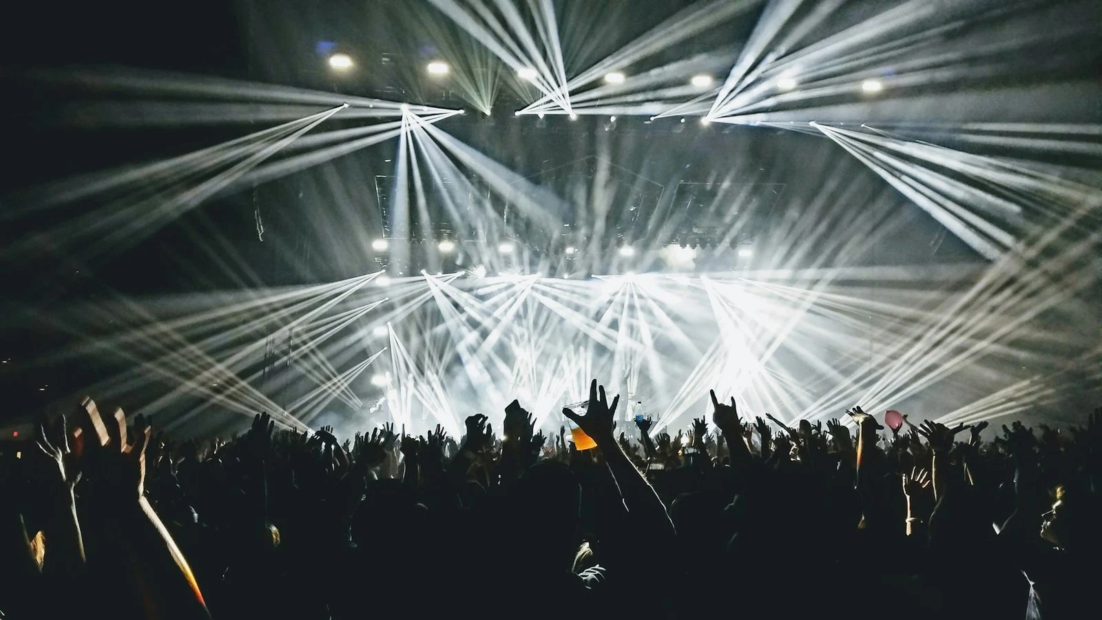 Концерт Linkin Park: From Zero Tour