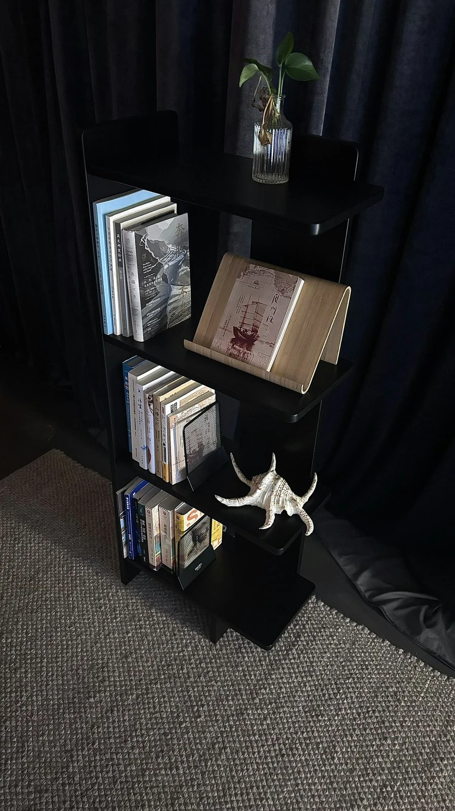 Подставка для книг