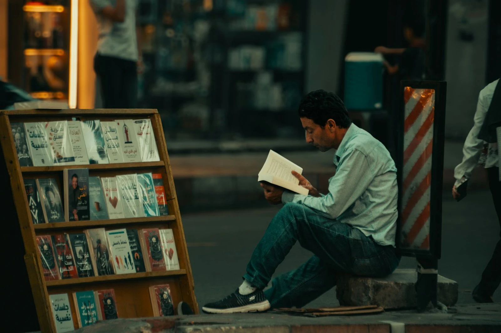 Подставка для книг