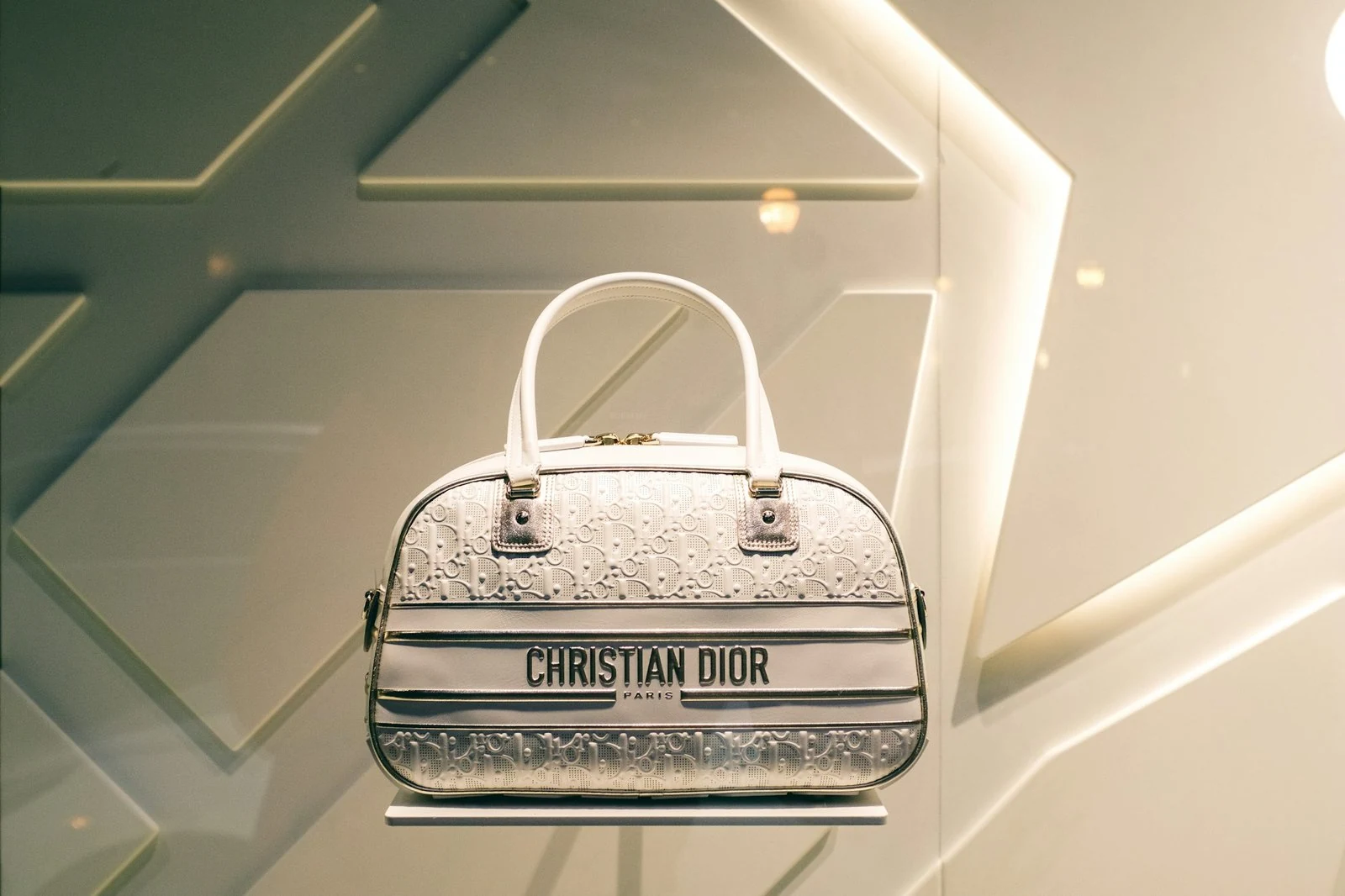 Сумка Dior Lady medium