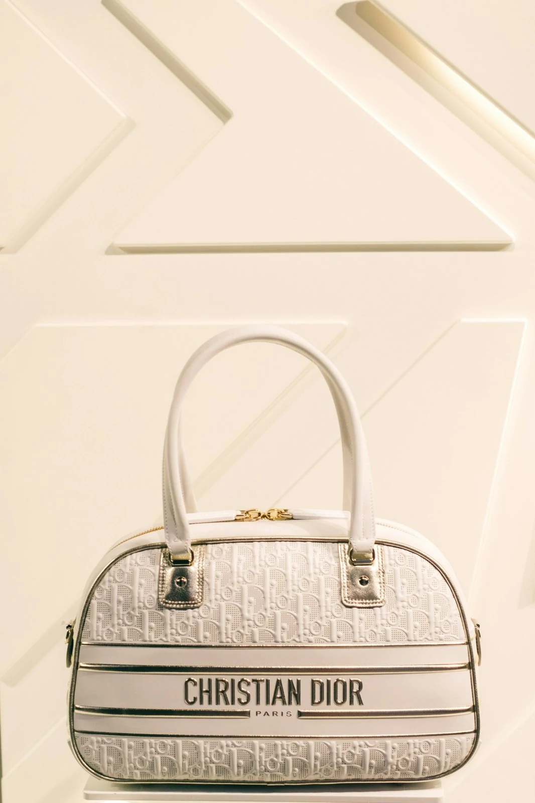 Сумка Dior Lady medium