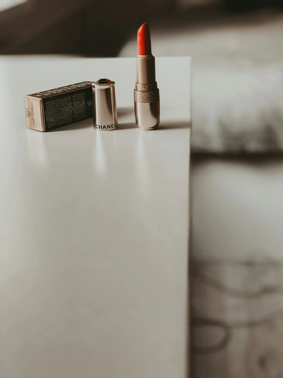 Помада Chanel Rouge Allure