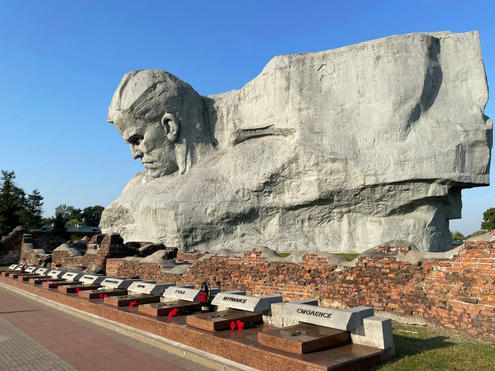 Увидеть Брестскую крепость